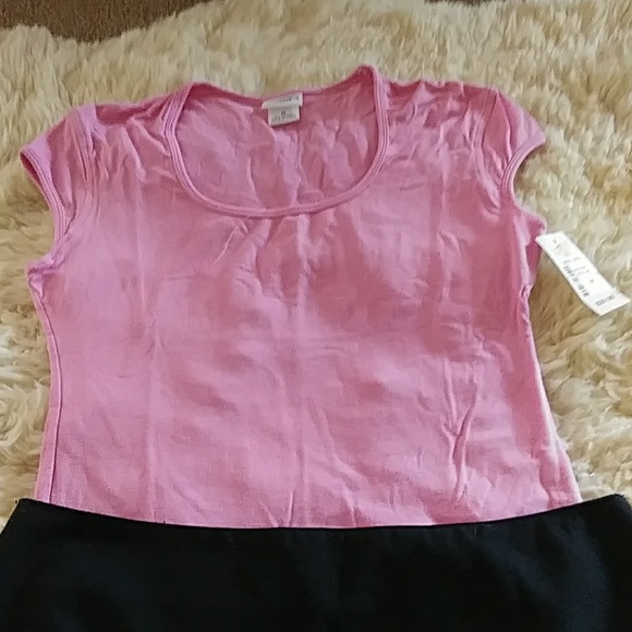 Top with Skirt - Picture 13 of 16